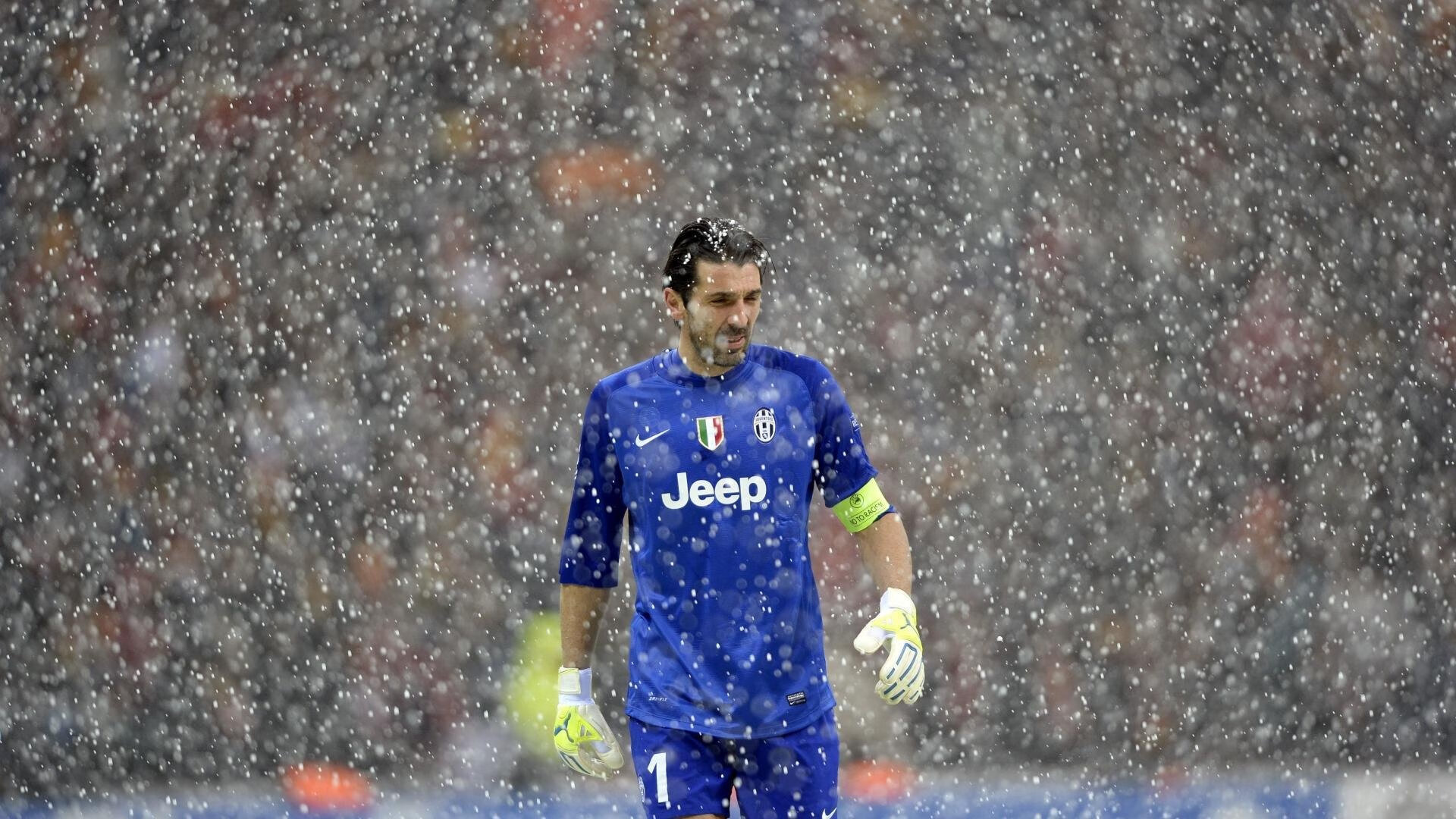 法甲赛季中球员体能衰减及其恢复干预效果研究,法甲球员晕倒