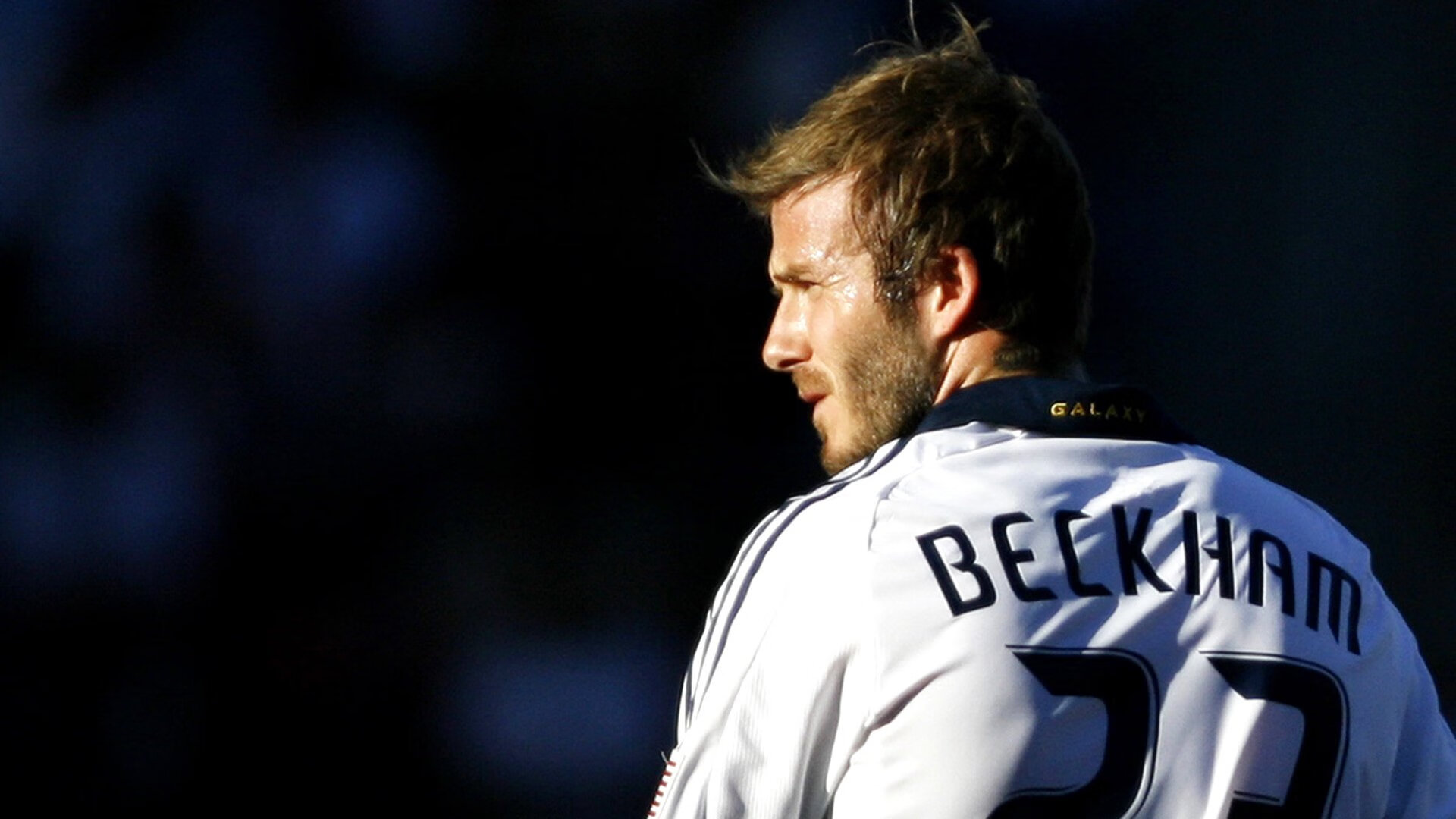 马刺新球员分享训练心得鼓励队友坚持到底，马刺球员2021